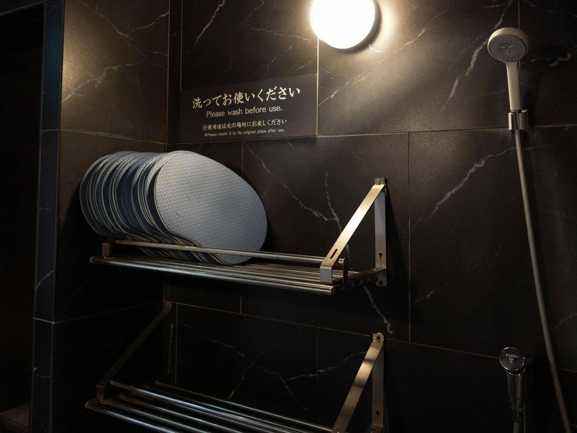Rembrandt Cabin & Spa Shimbashi - Caters To Men Tokio Exterior foto